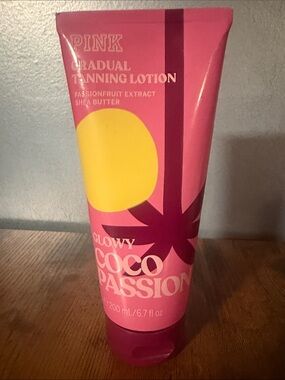 PINK Victoria's Secret Pink & Yellow Glowy Coco Passion Gradual Tanning Lotion